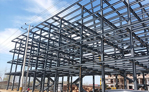 庆阳雨棚主骨架钢结构铝板节点做法